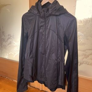Black Lululemon windbreaker jacket. Women’s size 10.